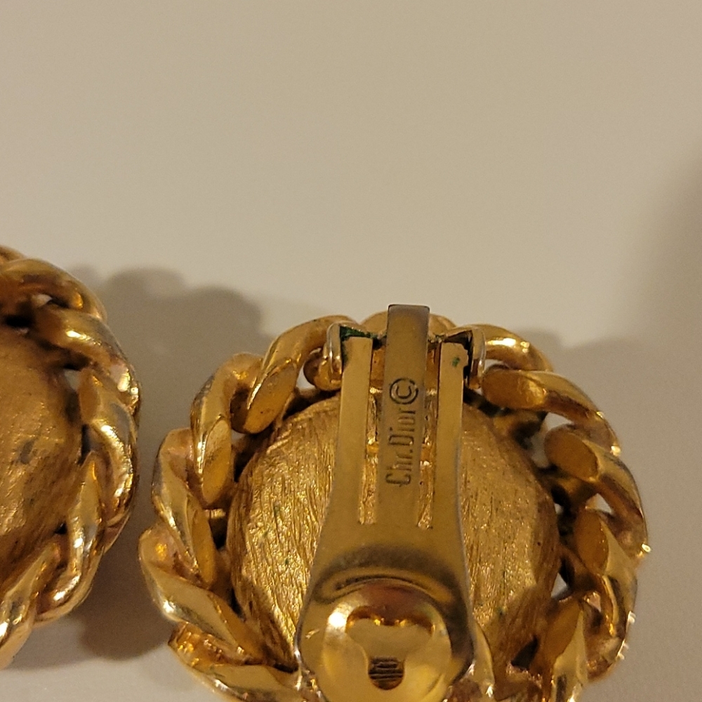 Christian Dior Vintage Blue Lapiz Cabochon and Gold Twist Clip On Earrings - Picture 6 of 9